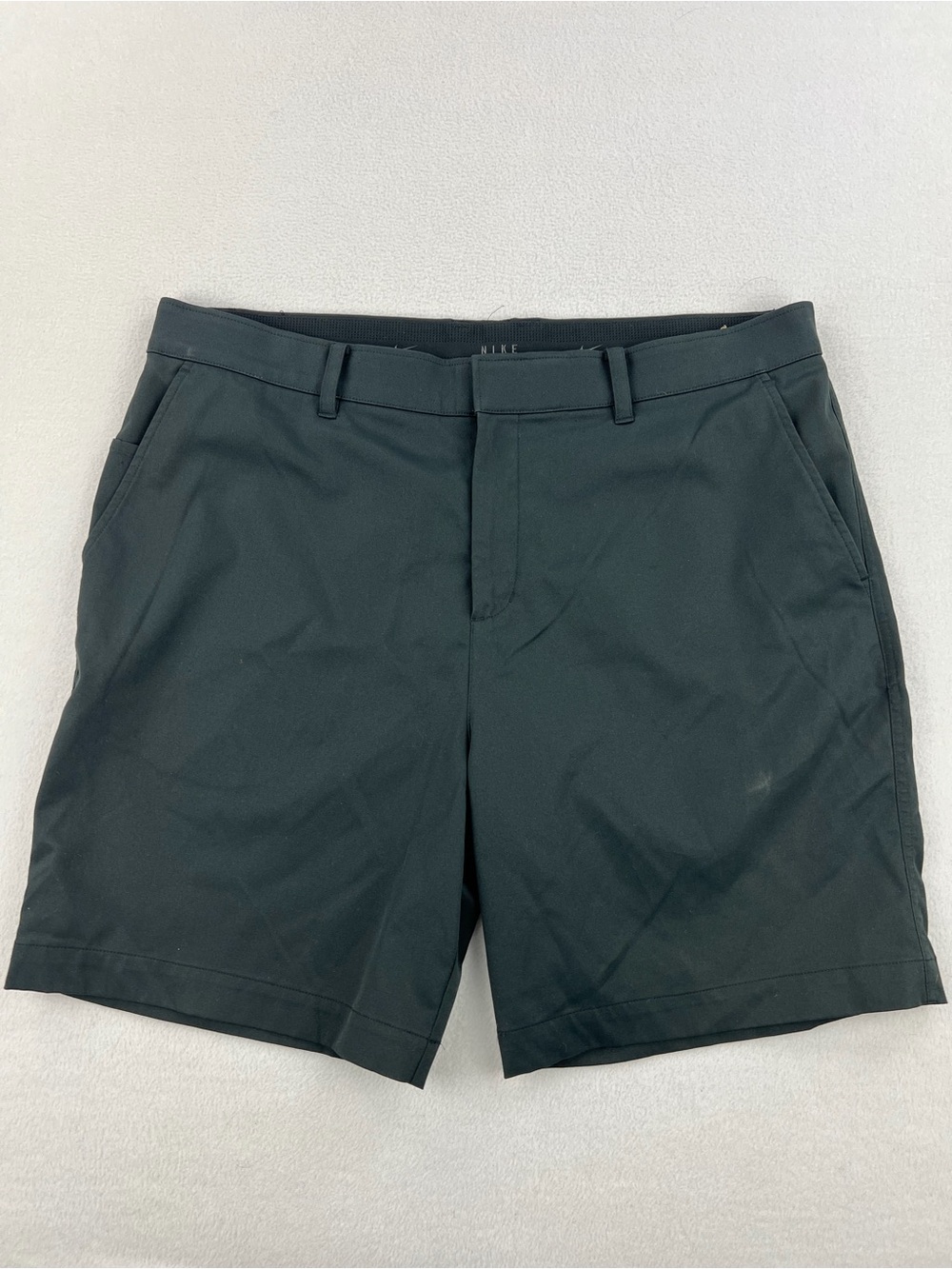 Nike Tour Mens 8” Inseam Black Chino Golf Shorts Stretch Performance Sz 39